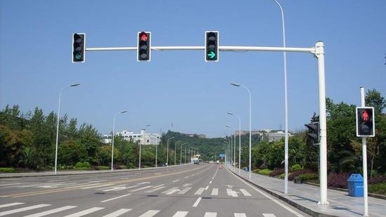 四川道路交通信號燈生產(chǎn)商