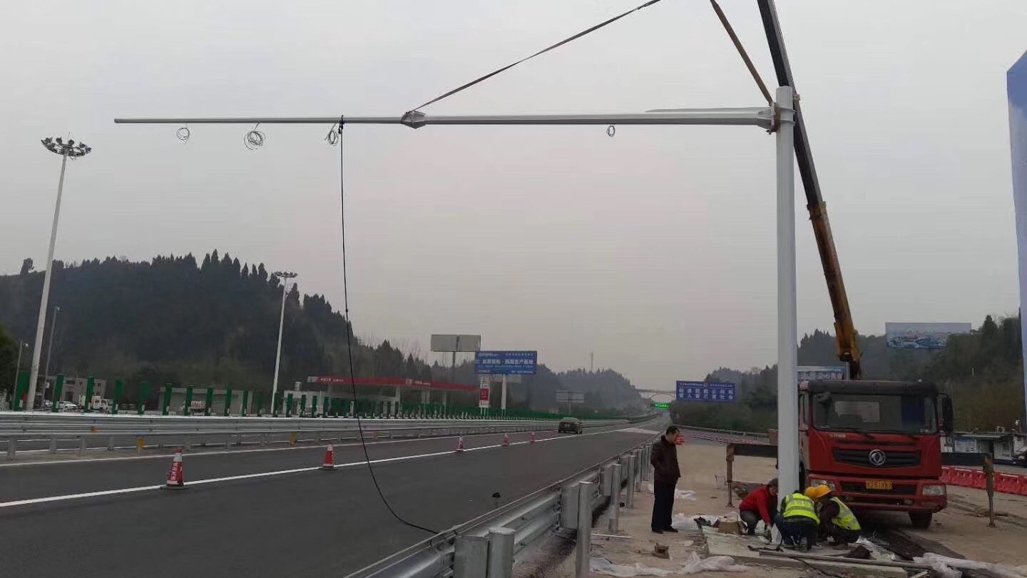 成渝環(huán)線高速遂寧市書房壩收費站交通卡口桿