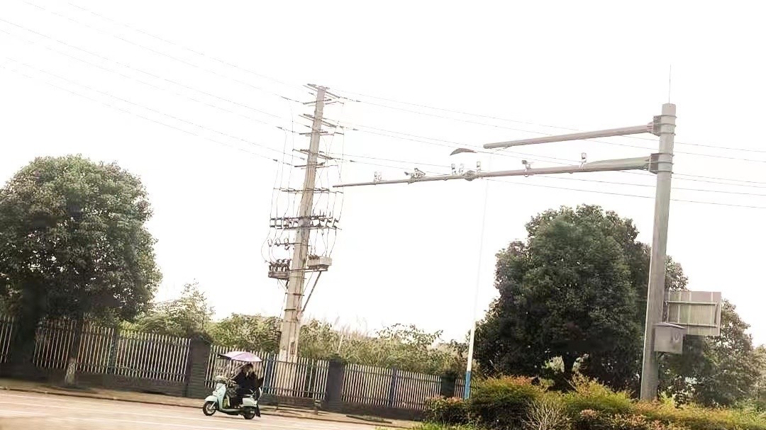 成都道路交通監(jiān)控桿廠家哪有