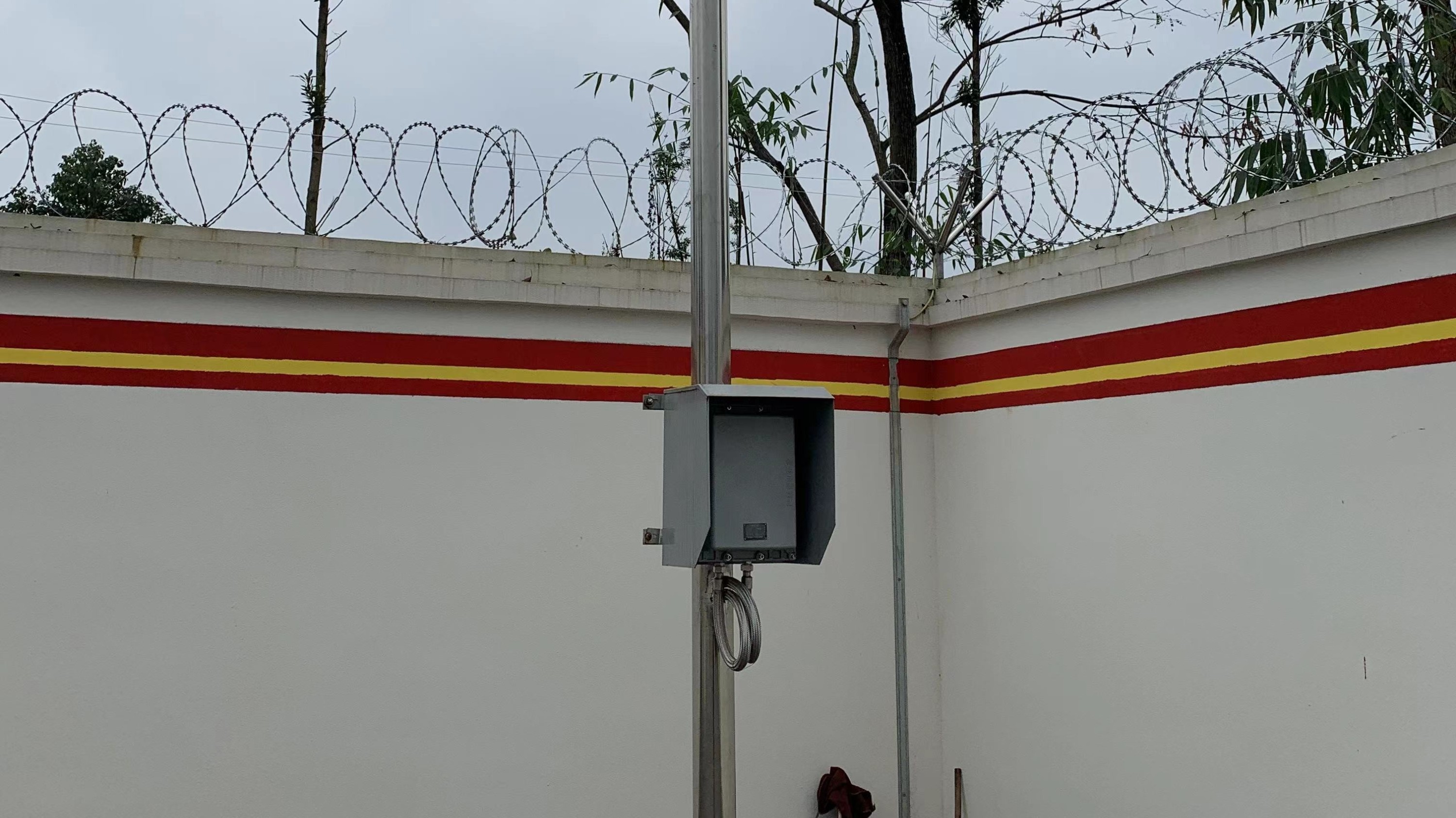 成都防爆桿廠家在哪里